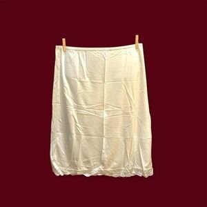 Vintage vanity fair lace cream slip undergarment.